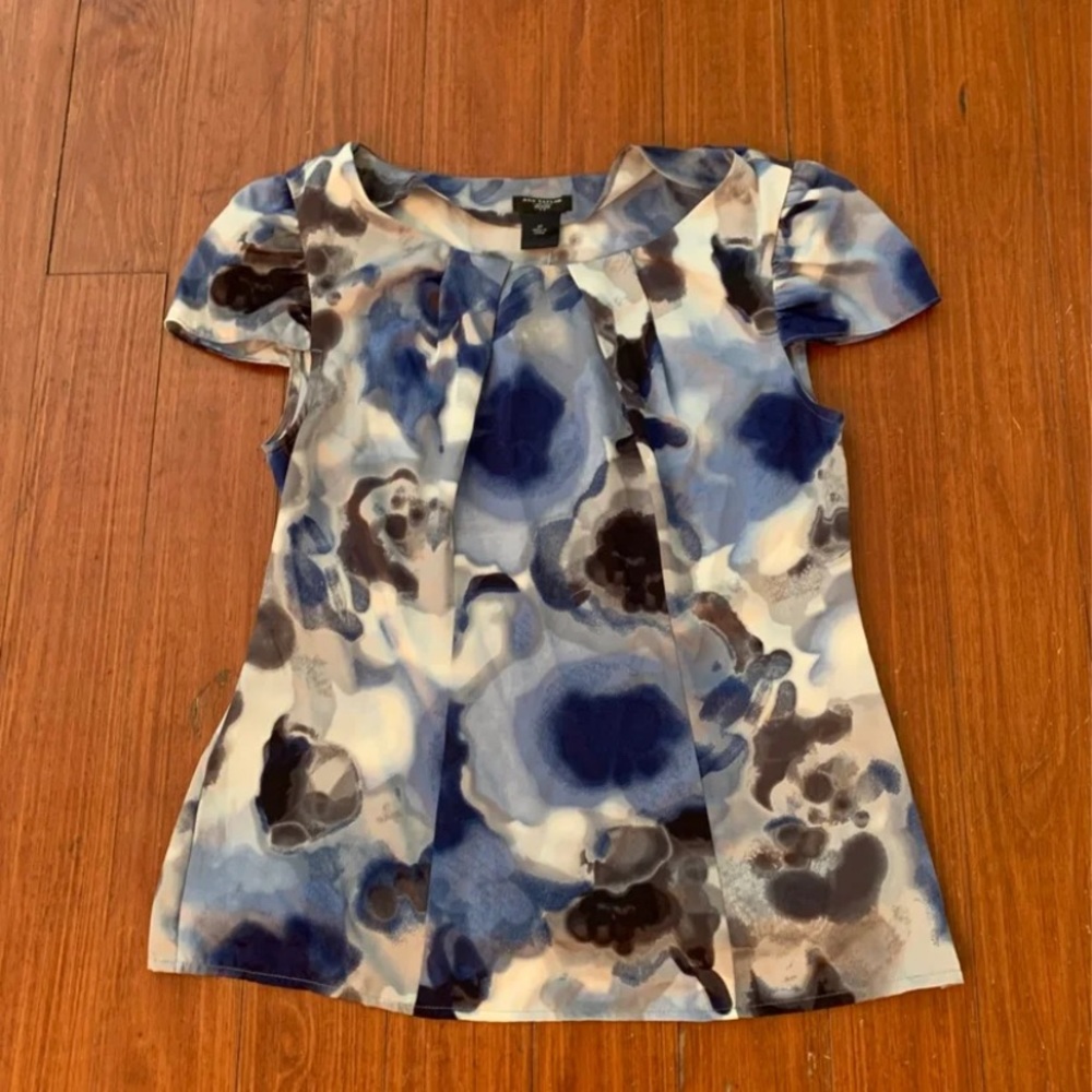 New Ann Taylor Cap Sleeve Multicolored Abstract Blouse, Size 2 Petite